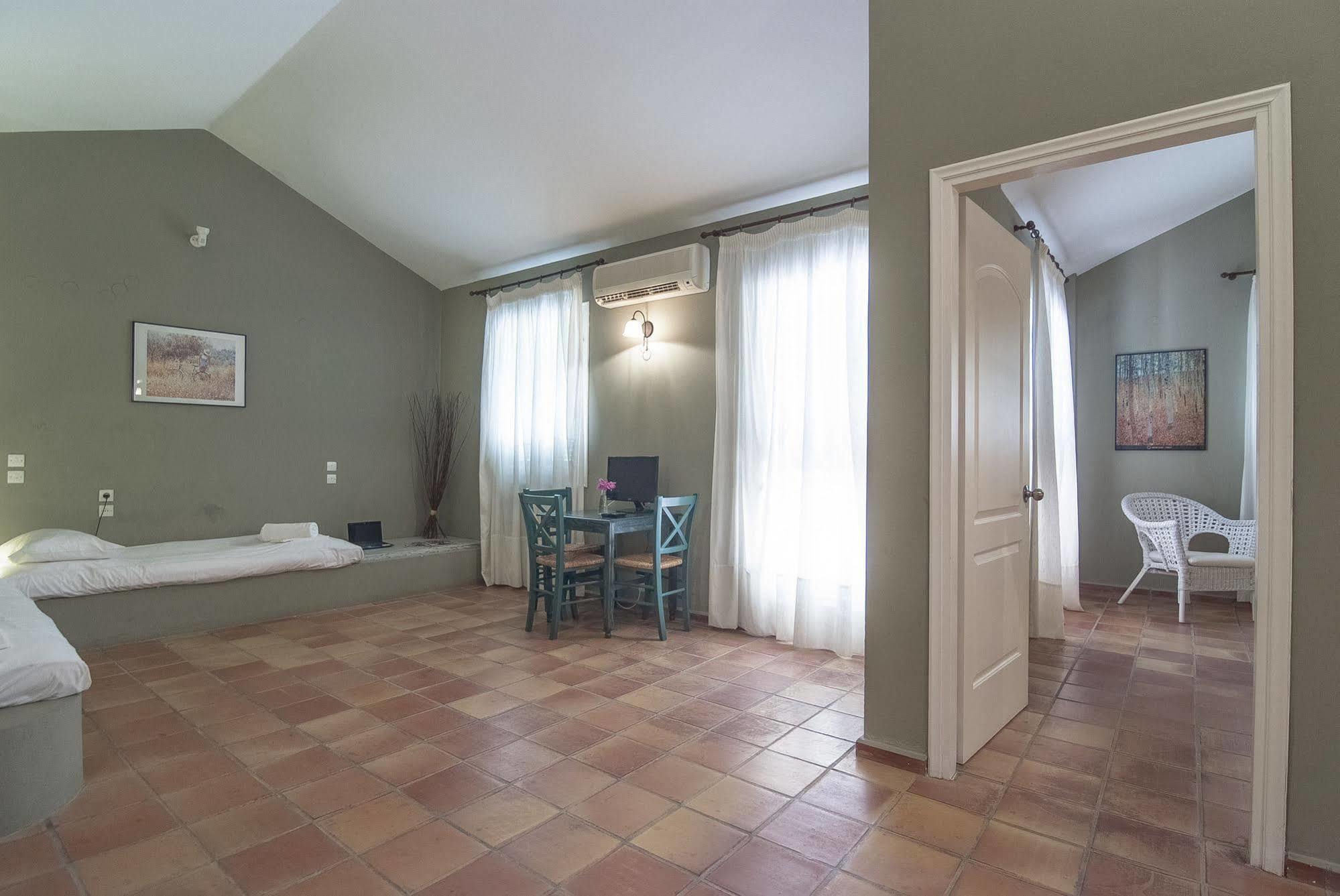 Mounda Beach Hotel Skala  ภายนอก รูปภาพ